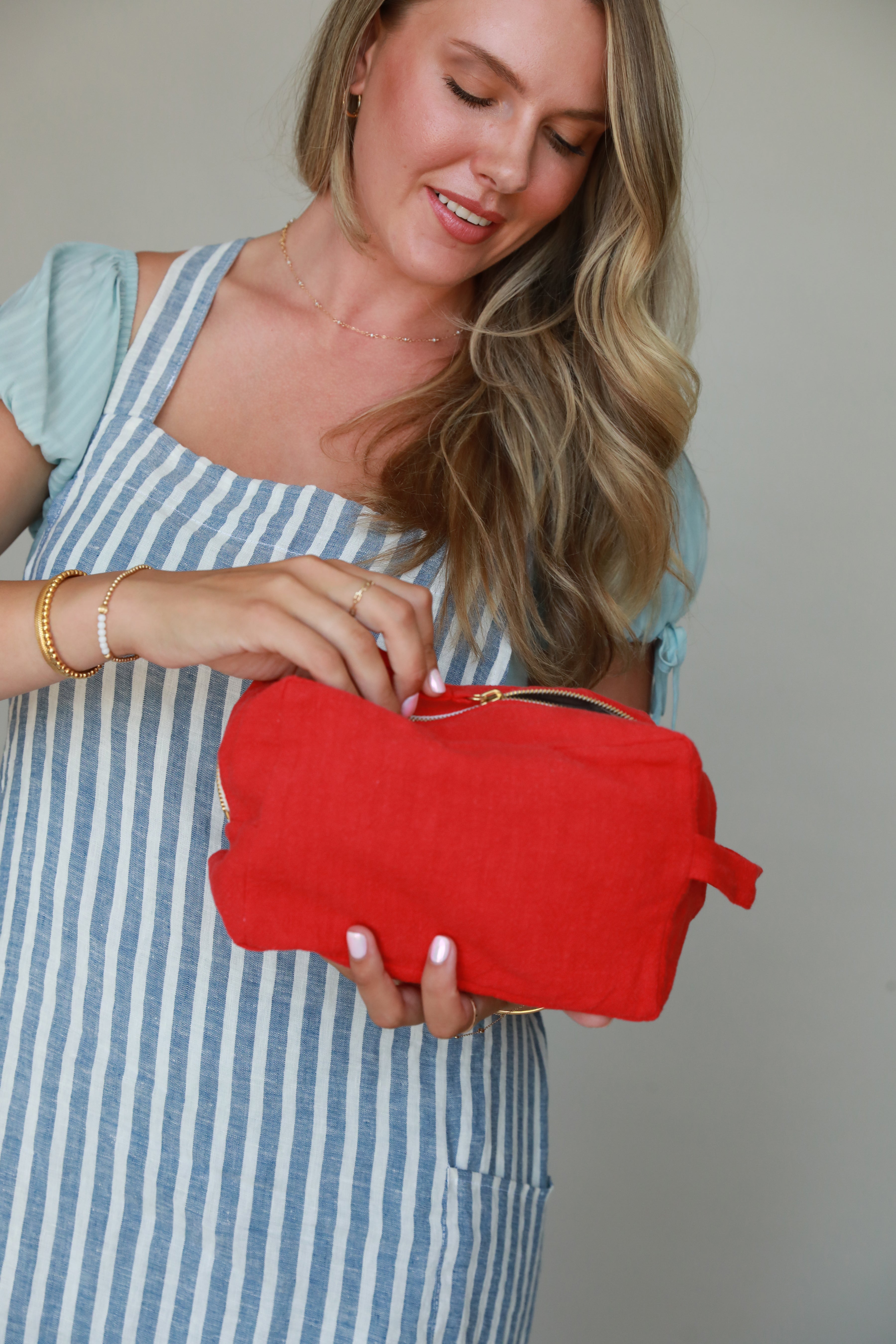 Nossilac Travel Toiletry Bag