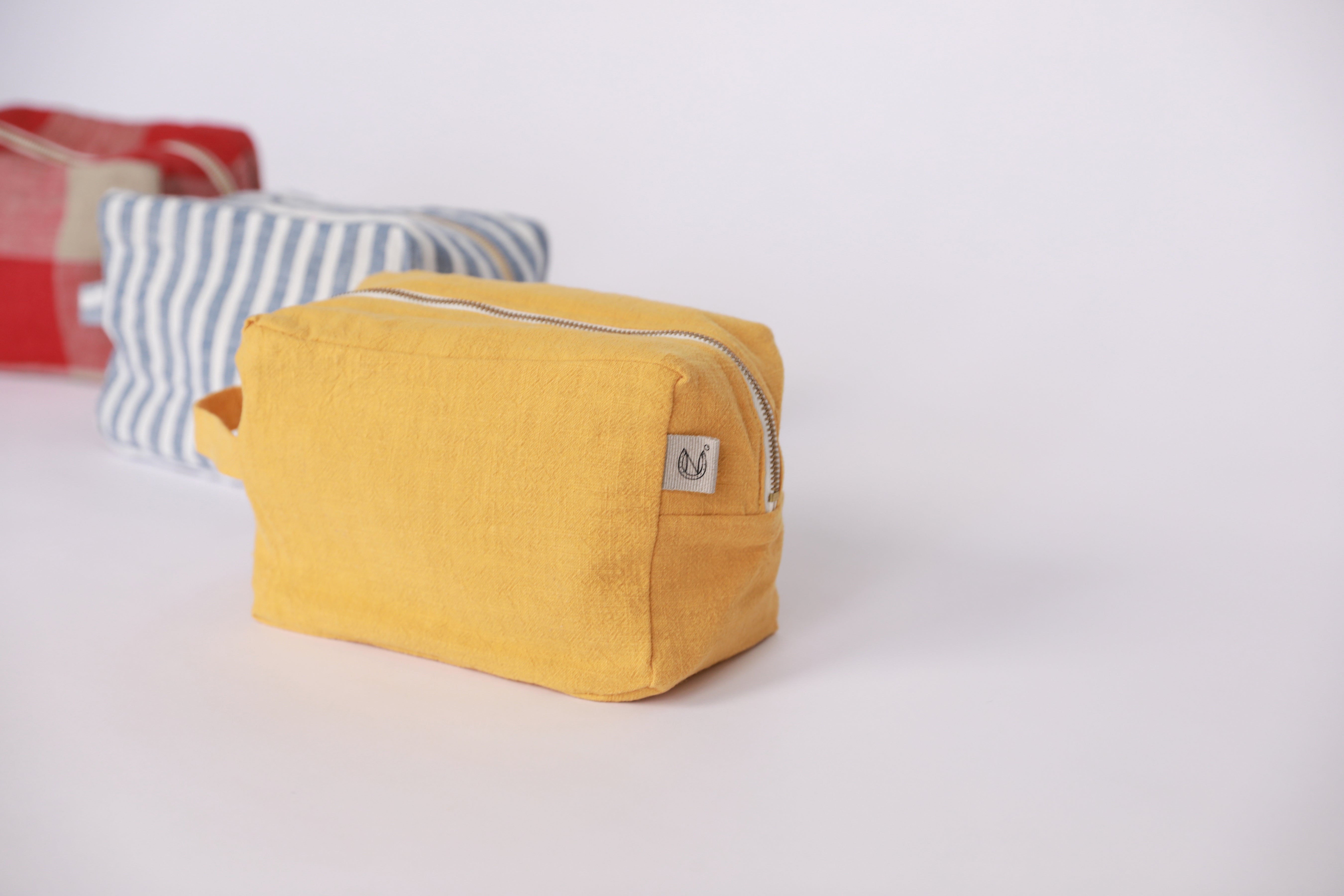 Nossilac Travel Toiletry Bag