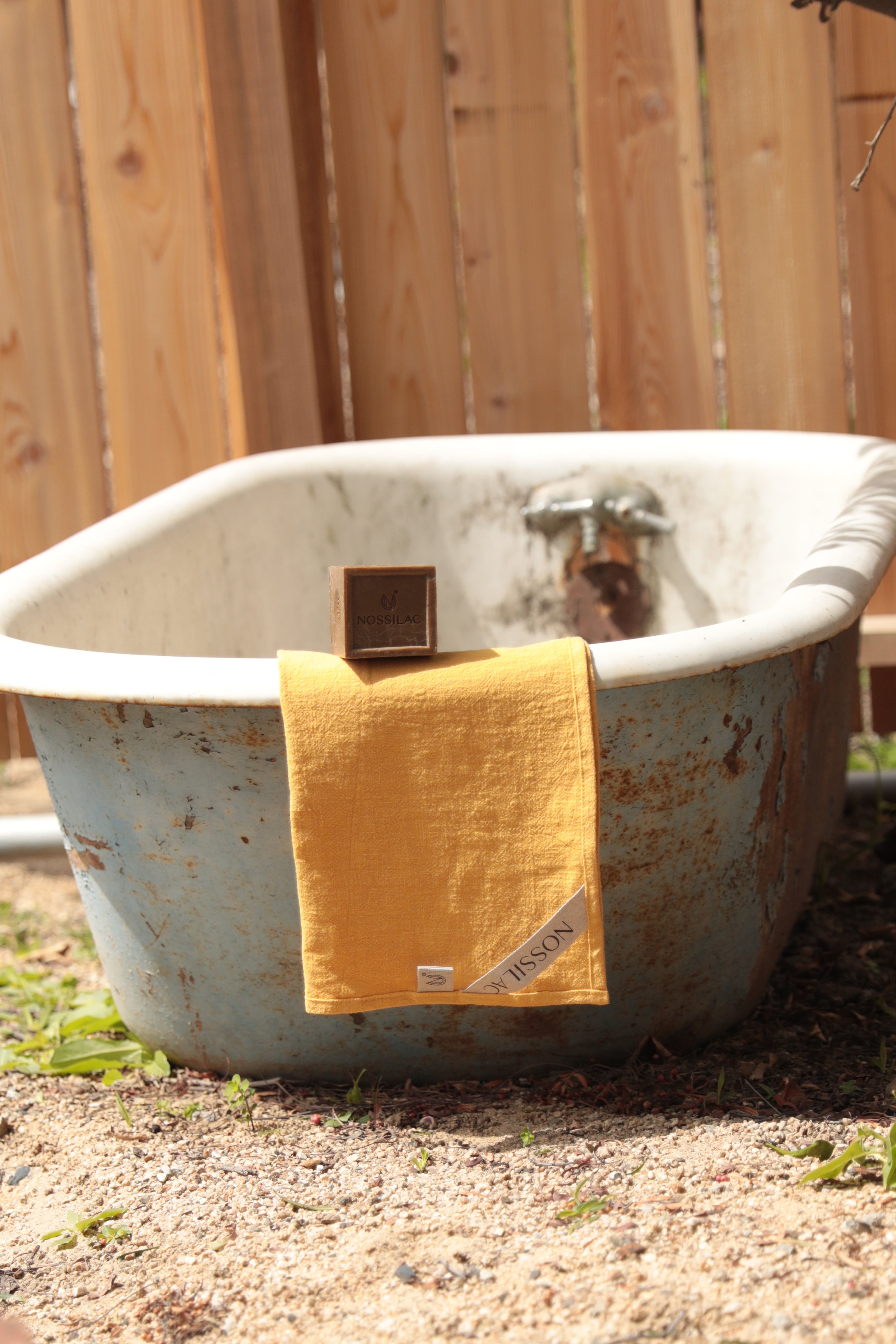 Nossilac Linen Beach/Bath Towel